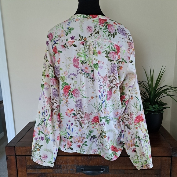 Zara Floral Blouse Women's Size Large Lightweight Top Colourful Long Sleeved - Picture 3 of 12